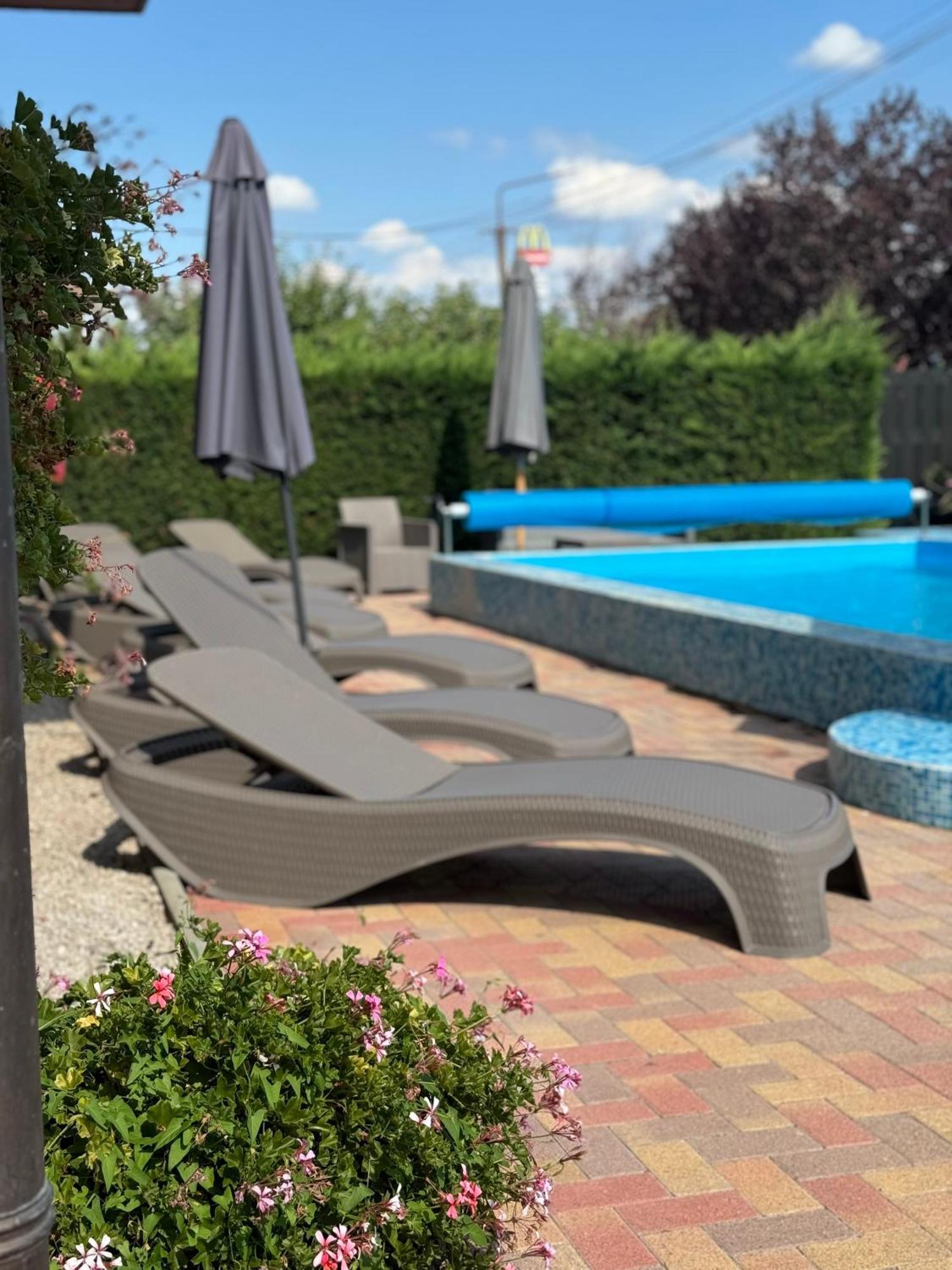 Apartament Greta Haz Balatonlelle Zewnętrze zdjęcie
